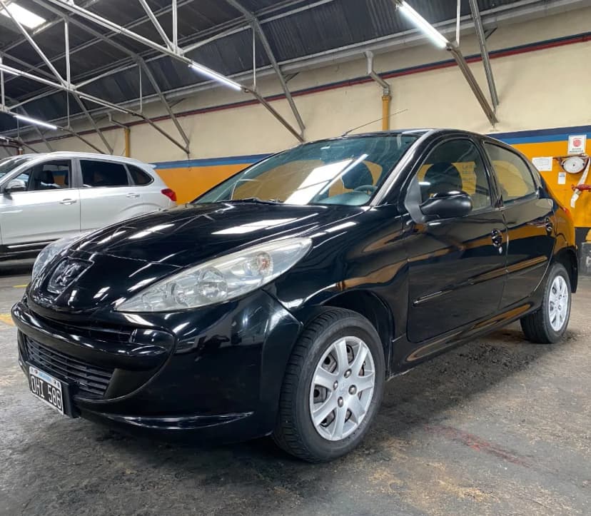Peugeot 207 Compact active 1.4 2014