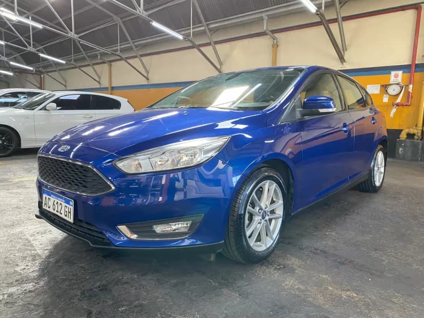 Ford Focus 5P 2.0L n AT SE 2018