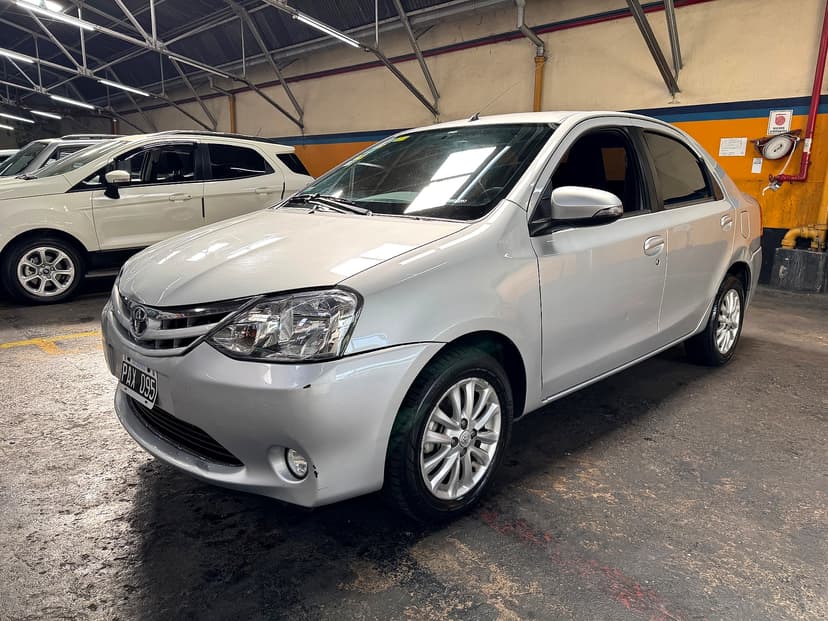 Toyota Etios Xls 2015