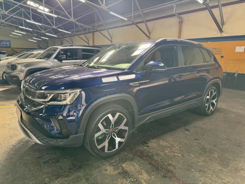 Volkswagen Taos highline 250 TSI AT 2024