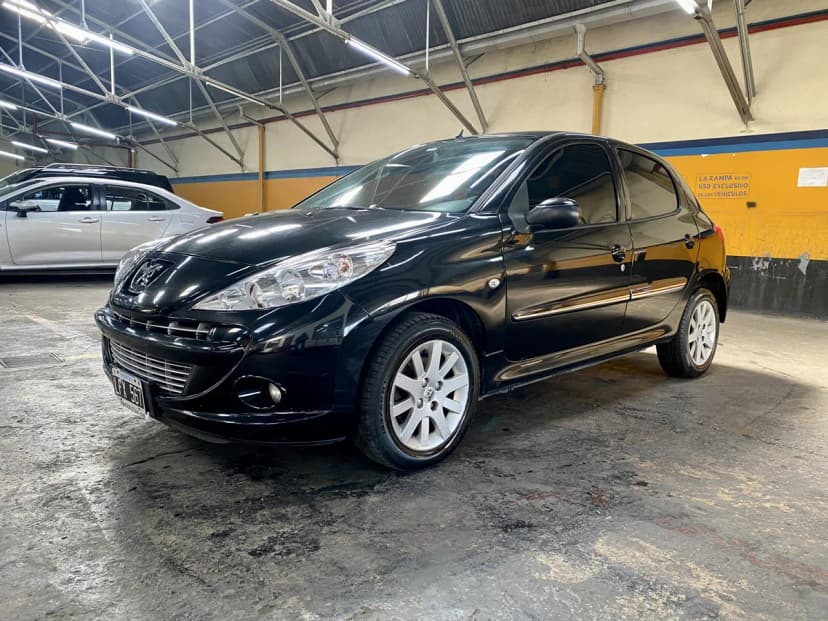 Peugeot jx-207 Compact xs 1.6 5P 2012