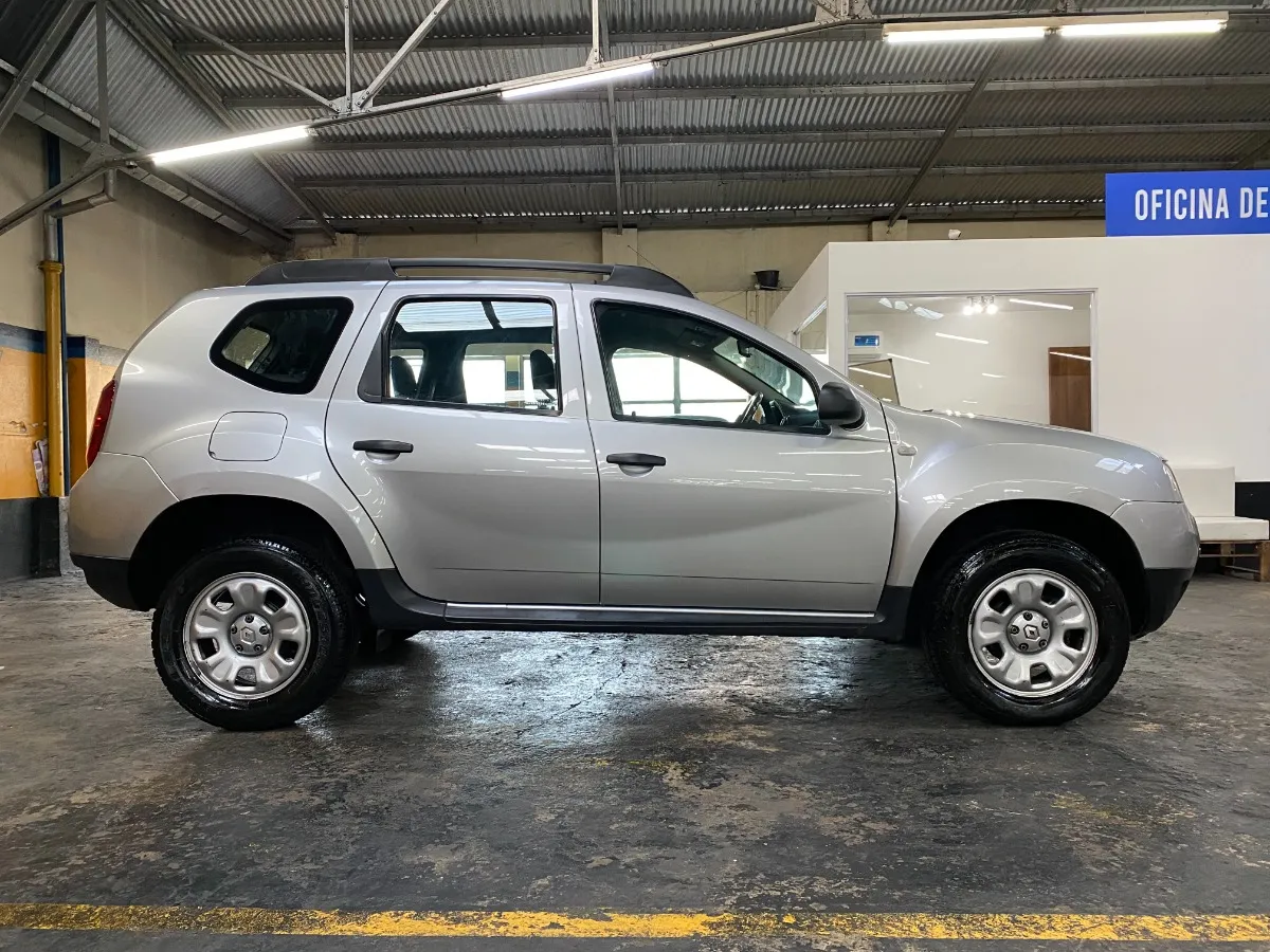 D_NQ_NP_2X_704850-MLA85674155608_062025-F