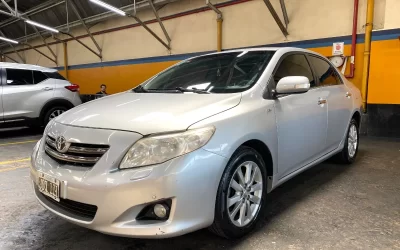 TOYOTA COROLLA SEG AT 2011