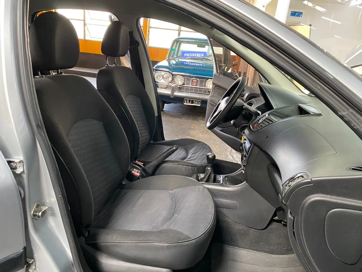 D_NQ_NP_2X_654882-MLA90559415061_082025-F