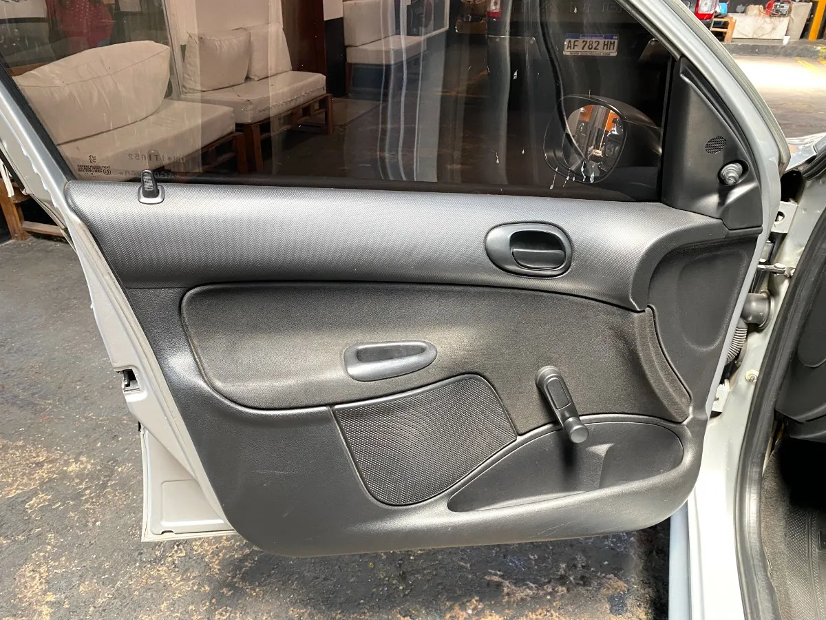 D_NQ_NP_2X_883844-MLA90558712501_082025-F