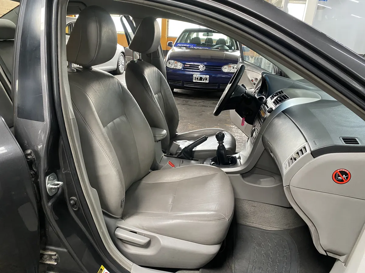 D_NQ_NP_2X_676873-MLA94375383849_102025-F