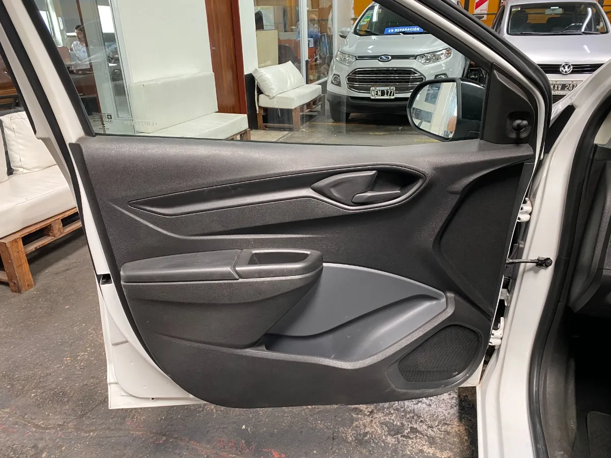 D_NQ_NP_2X_619591-MLA94366811981_102025-F