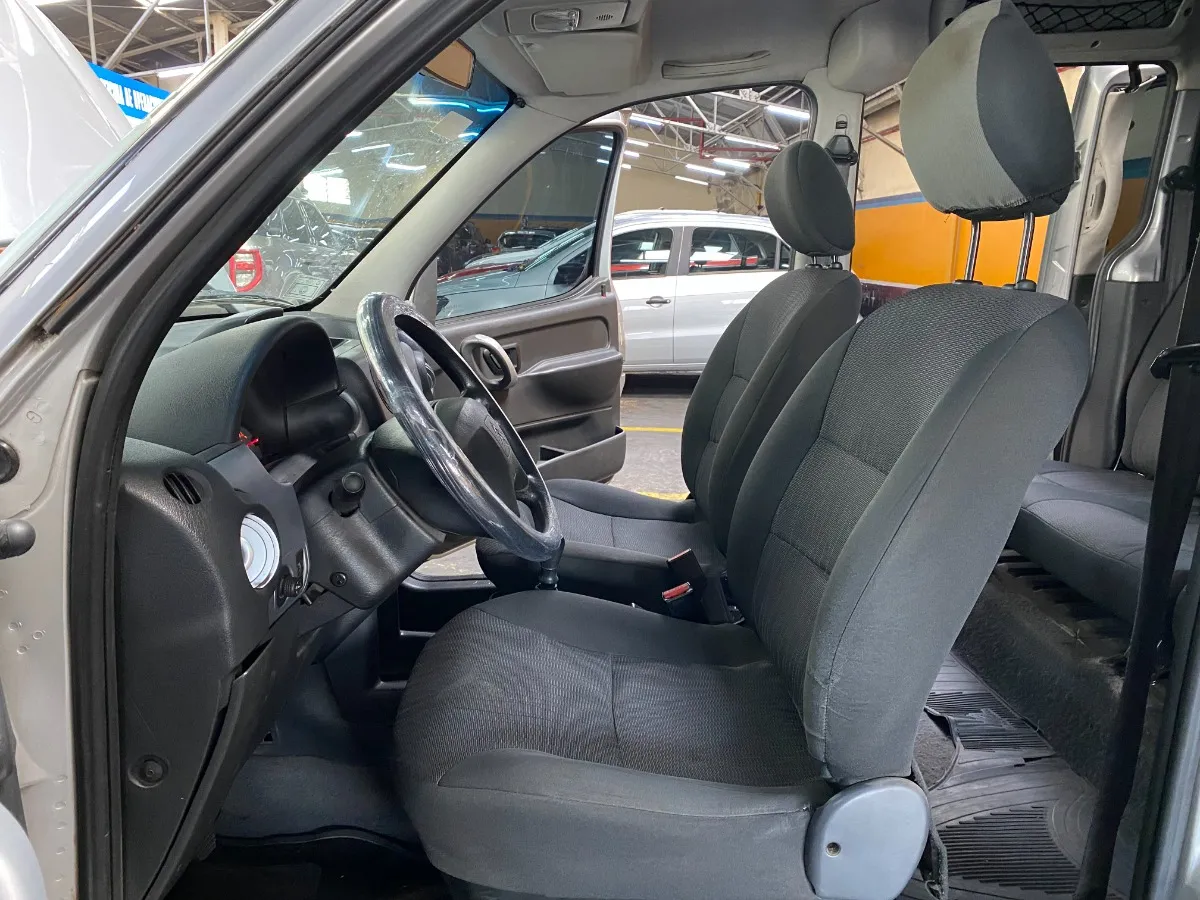 D_NQ_NP_2X_734032-MLA88819545821_072025-F