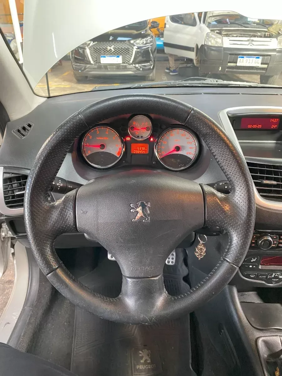 D_NQ_NP_2X_656668-MLA83994046474_052025-F