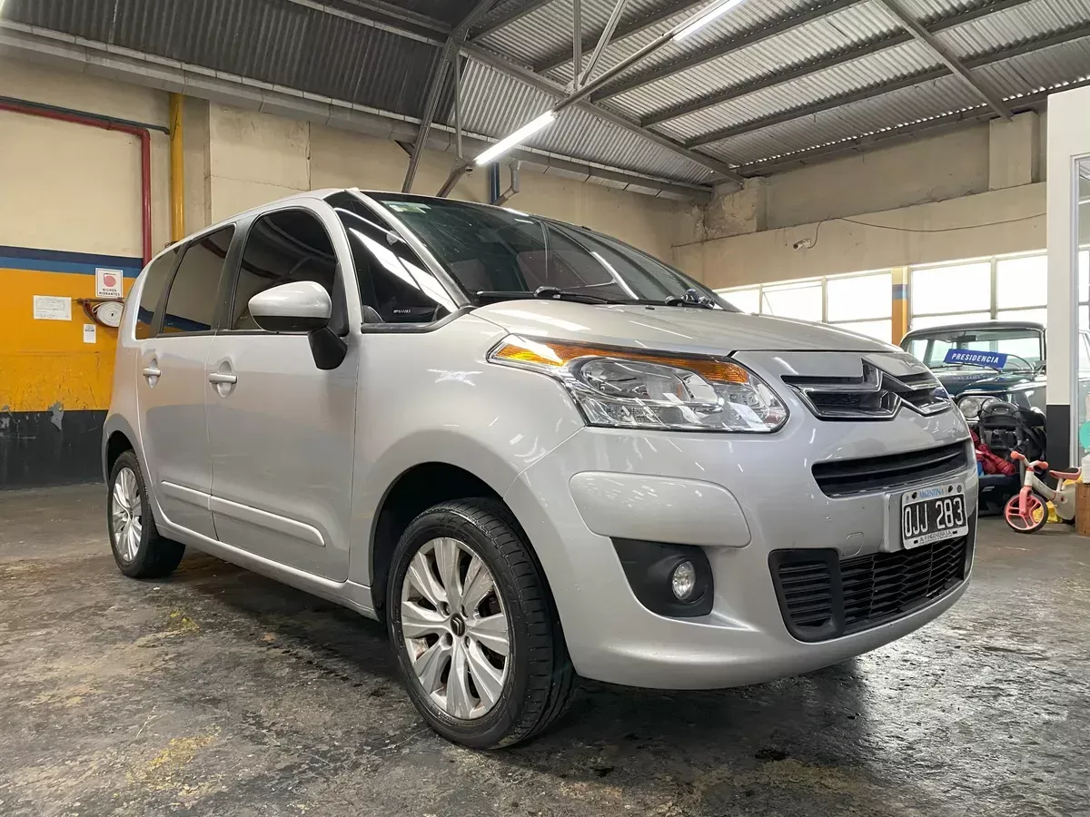 D_NQ_NP_2X_664745-MLA84706275387_052025-F