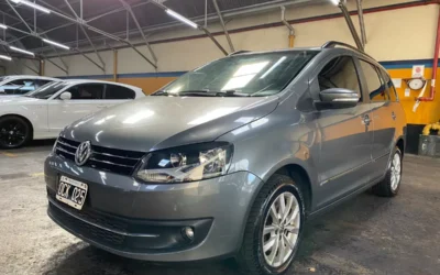 VOLKSWAGEN SURAN SEDAN 5 PUERTAS 1.6 2014