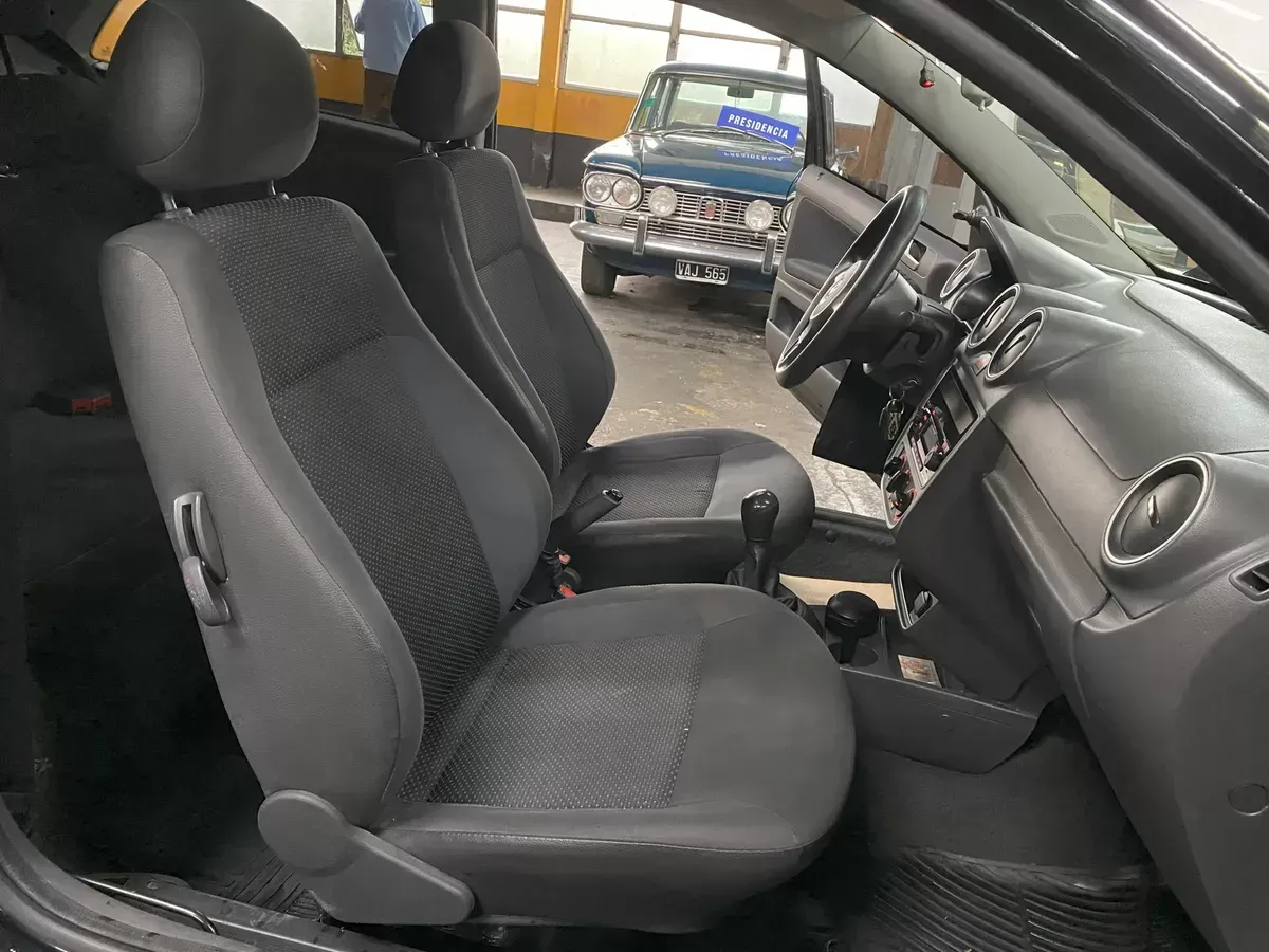 D_NQ_NP_2X_738149-MLA84179450860_052025-F