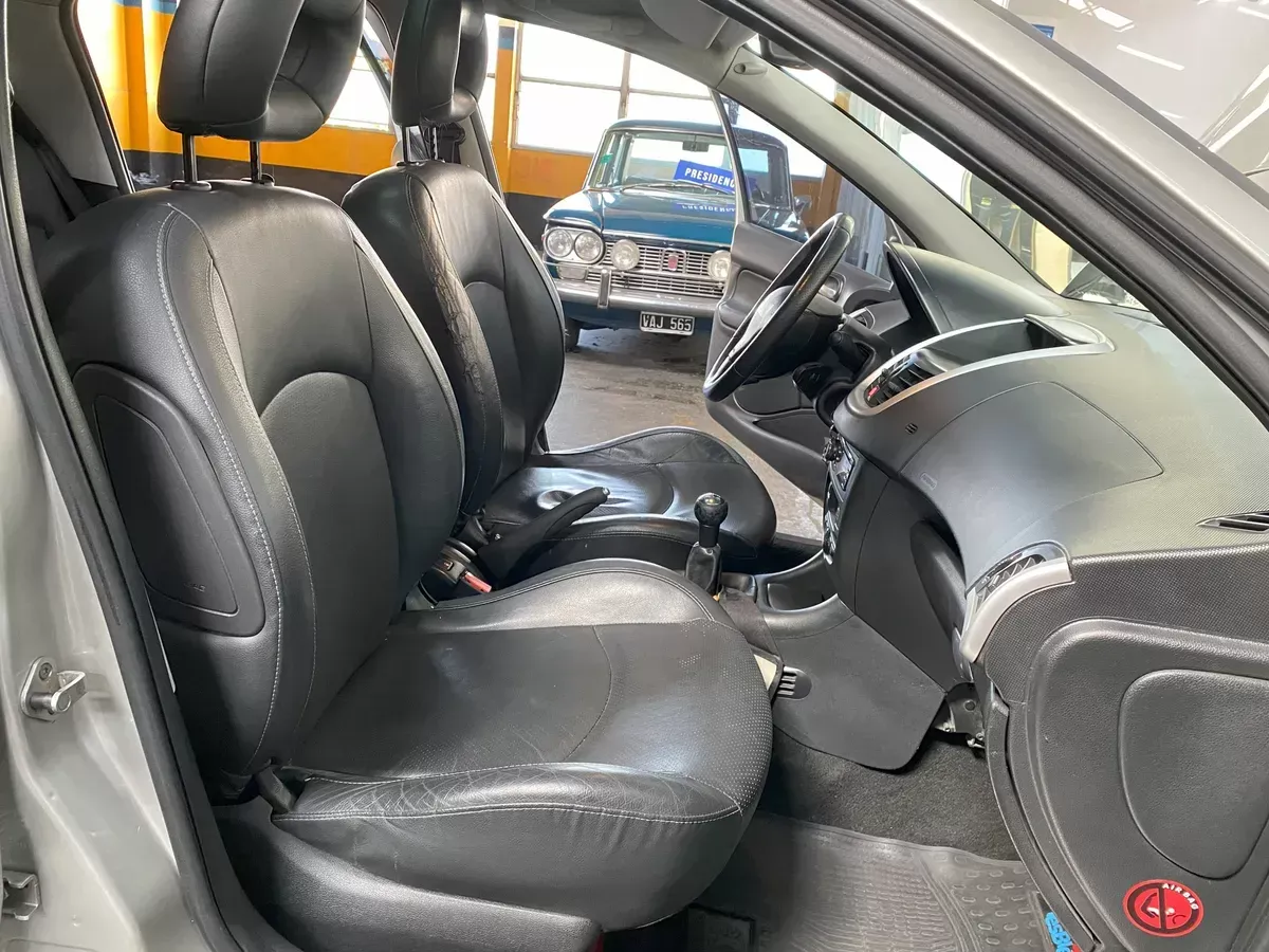 D_NQ_NP_2X_855651-MLA84289298437_052025-F