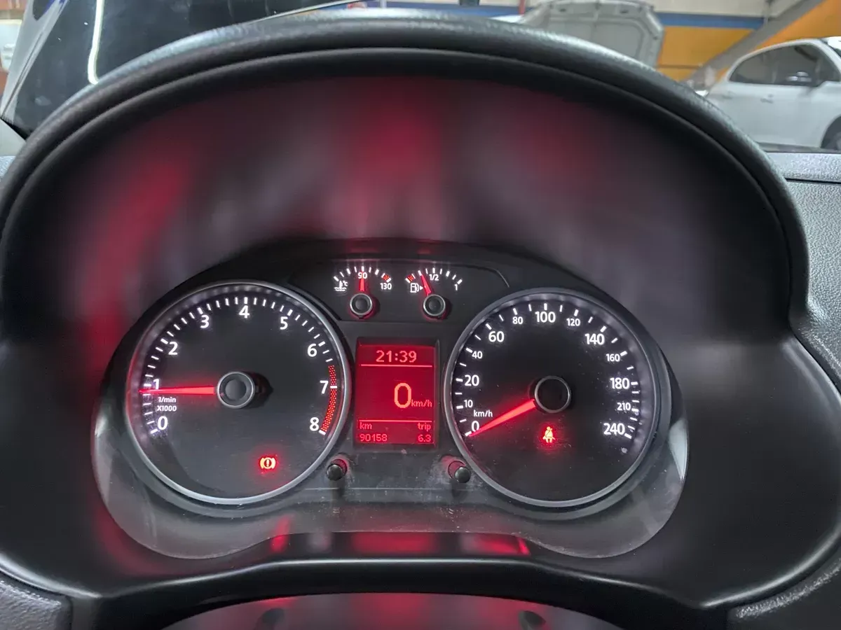 D_NQ_NP_2X_957069-MLA84179143696_052025-F