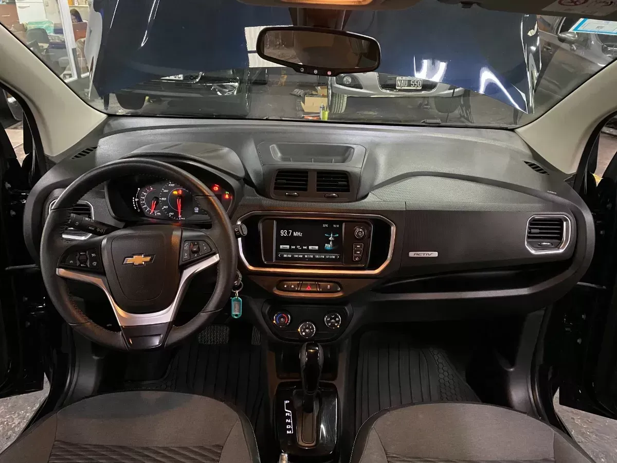 D_NQ_NP_2X_972443-MLA84764692455_052025-F