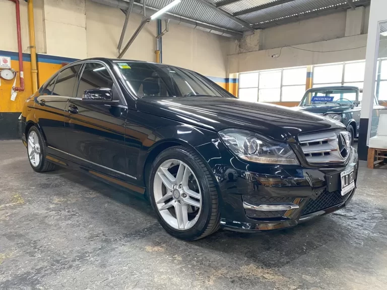MERCEDES BENZ C250 BLUE EFFICIENCY 2013