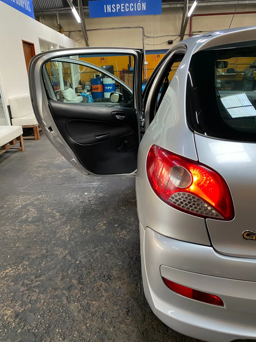 D_NQ_NP_2X_658759-MLA87453295964_072025-F