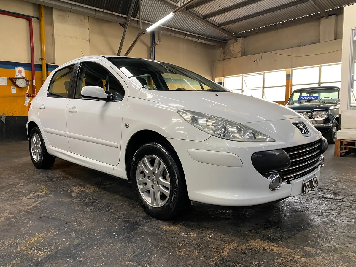 D_NQ_NP_2X_687777-MLA86976300904_072025-F