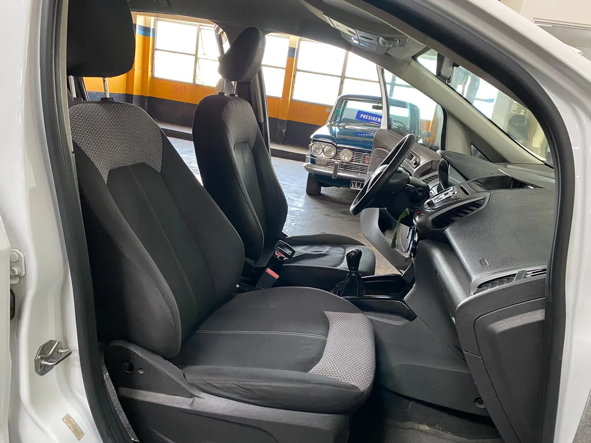 D_NQ_NP_2X_688561-MLA87459783460_072025-F