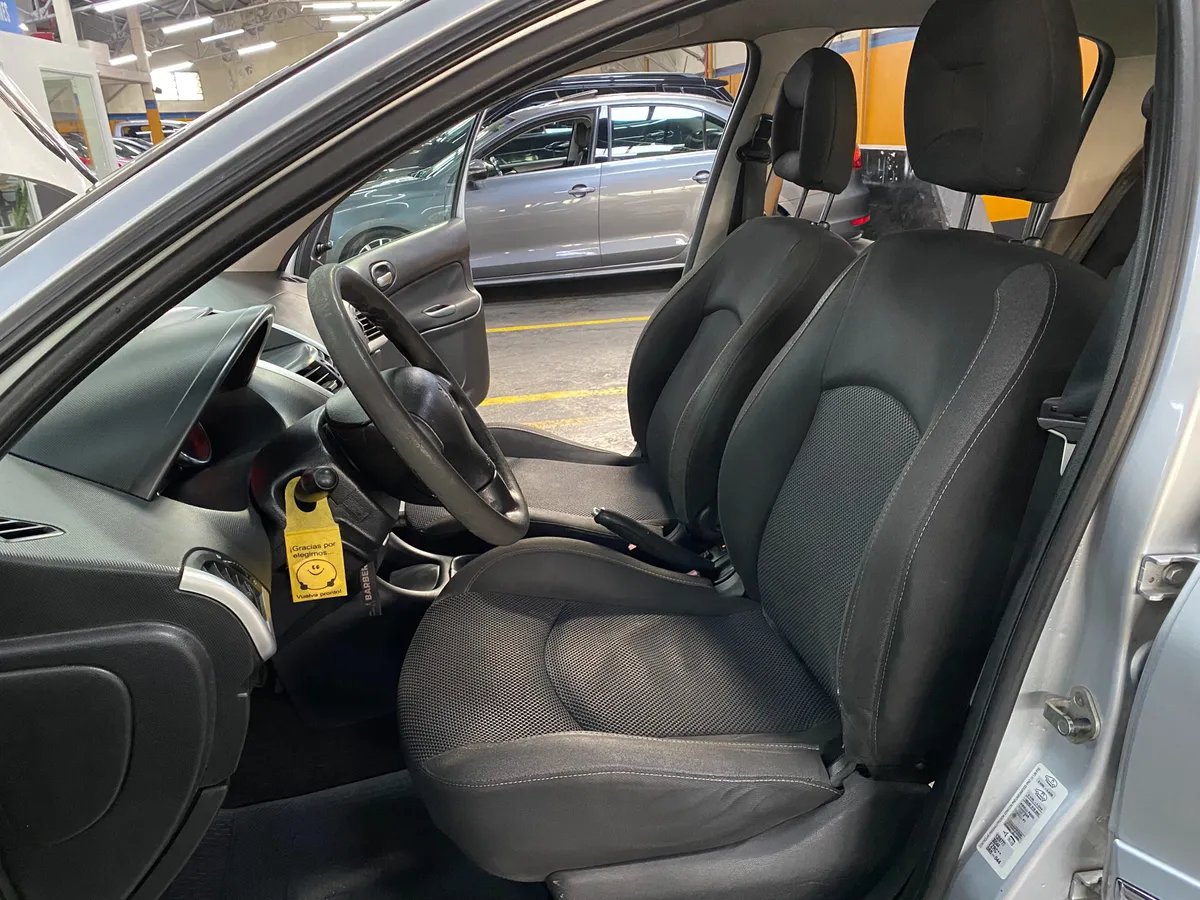 D_NQ_NP_2X_889681-MLA87782812269_072025-F