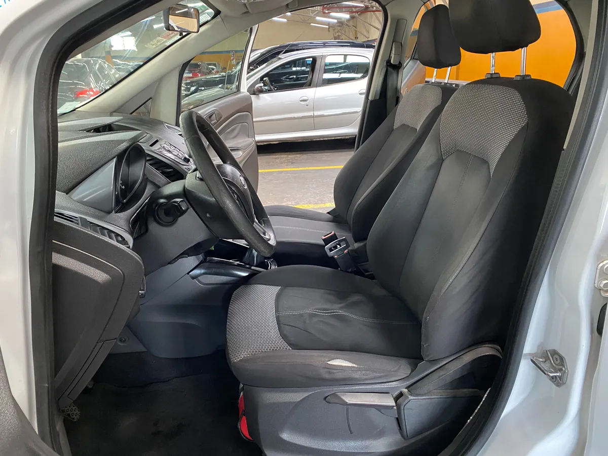 D_NQ_NP_2X_984114-MLA87459744030_072025-F