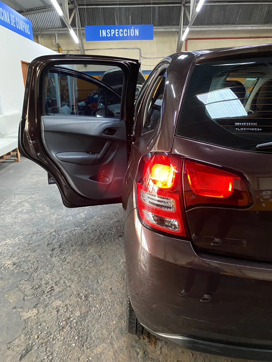 D_NQ_NP_2X_992639-MLA88583968849_072025-F