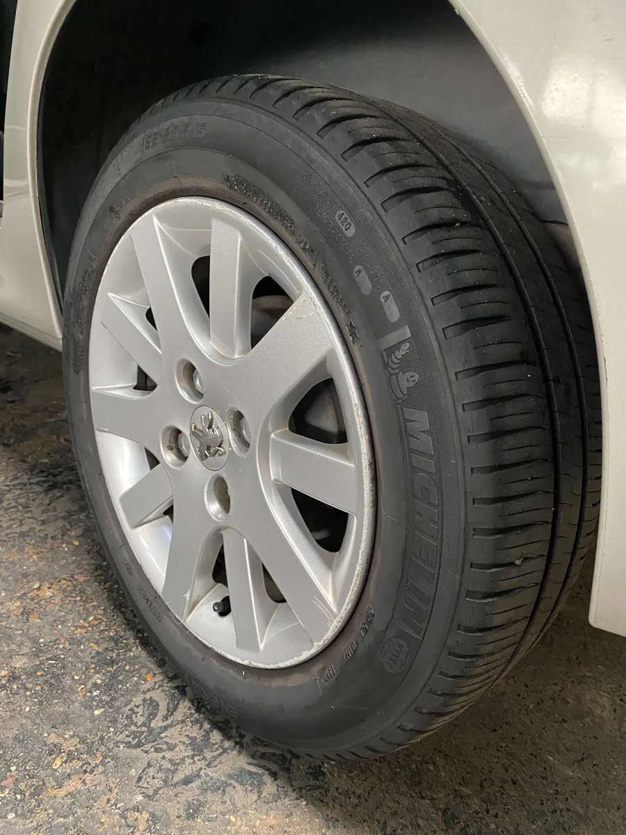 D_NQ_NP_2X_734122-MLA89584376429_082025-F