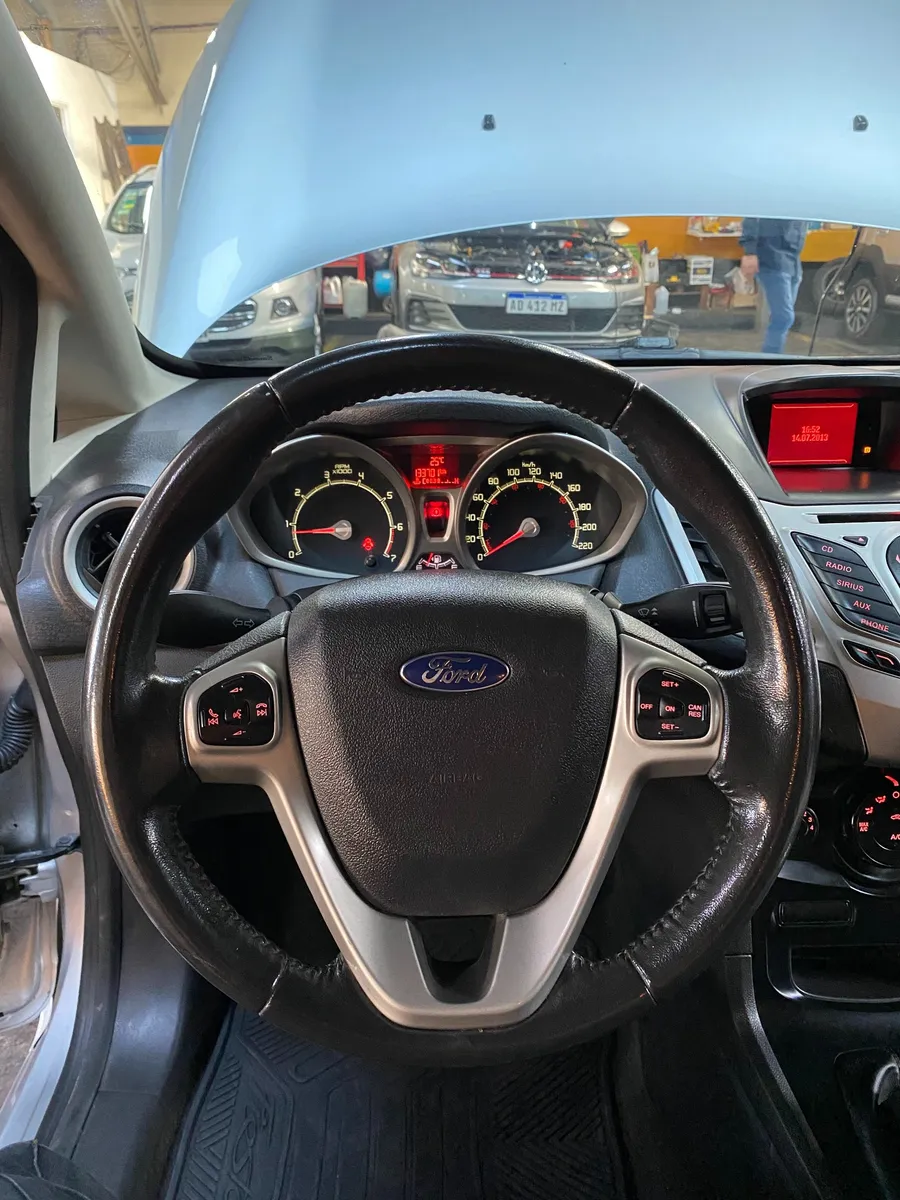 D_NQ_NP_2X_687488-MLA92805561185_092025-F