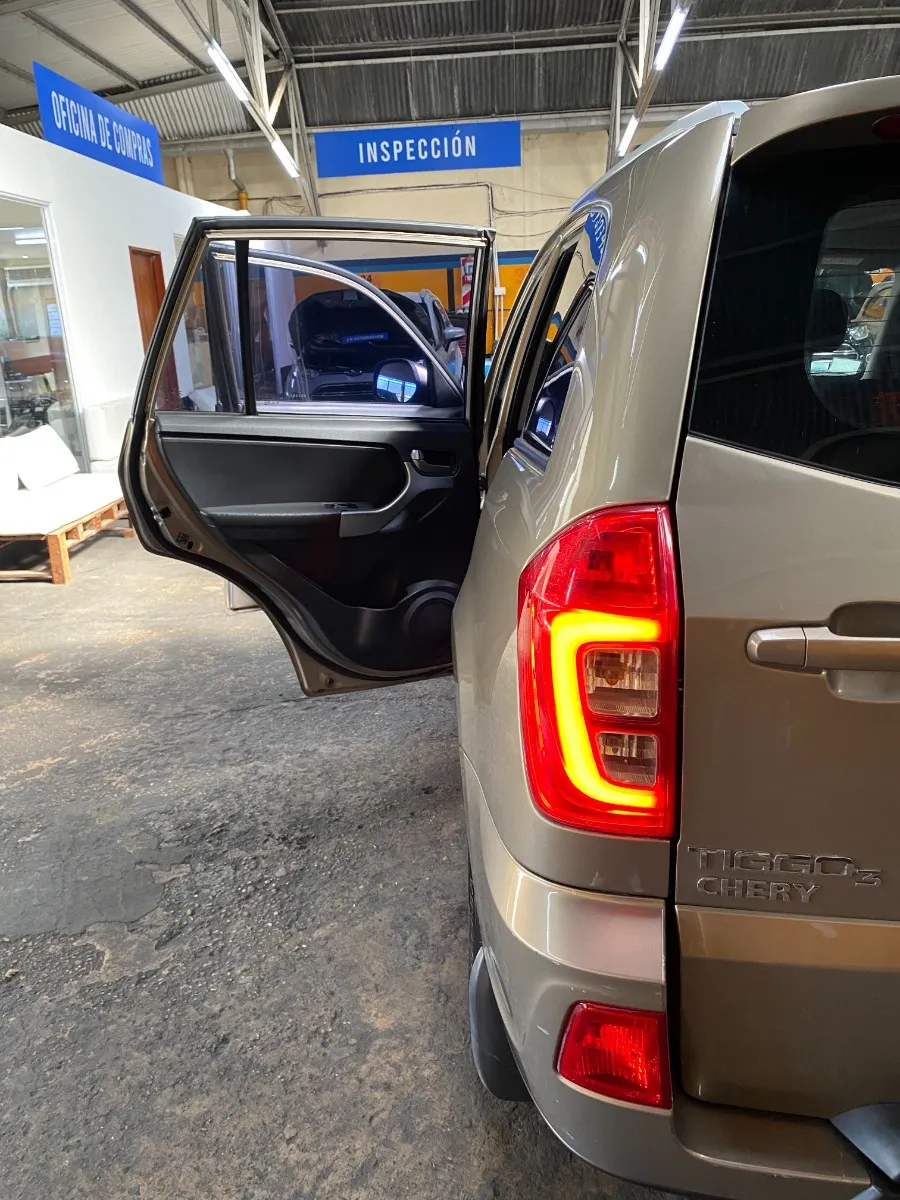 D_NQ_NP_2X_774173-MLA93487176139_092025-F