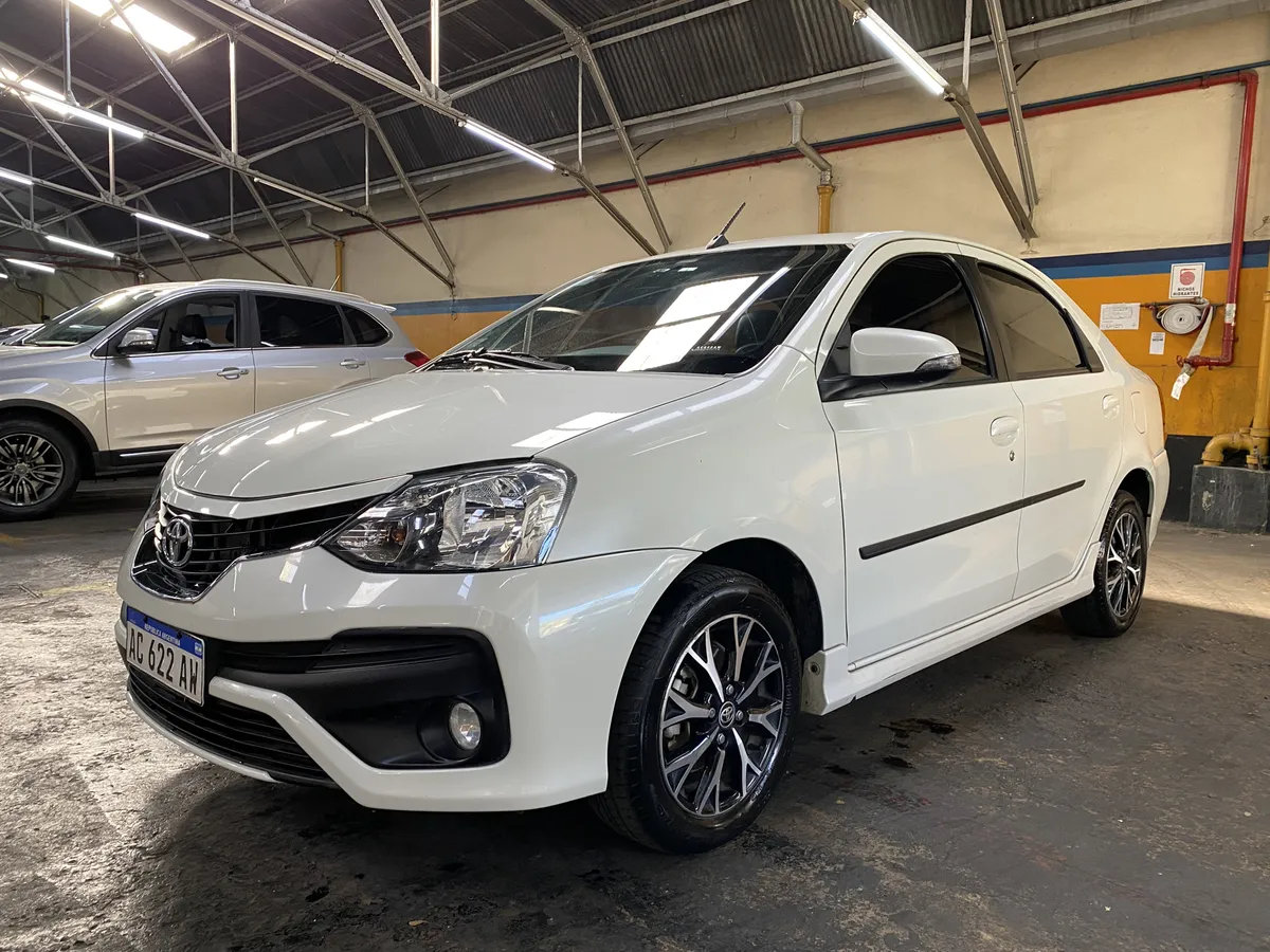 D_NQ_NP_2X_647100-MLA95387180312_102025-F