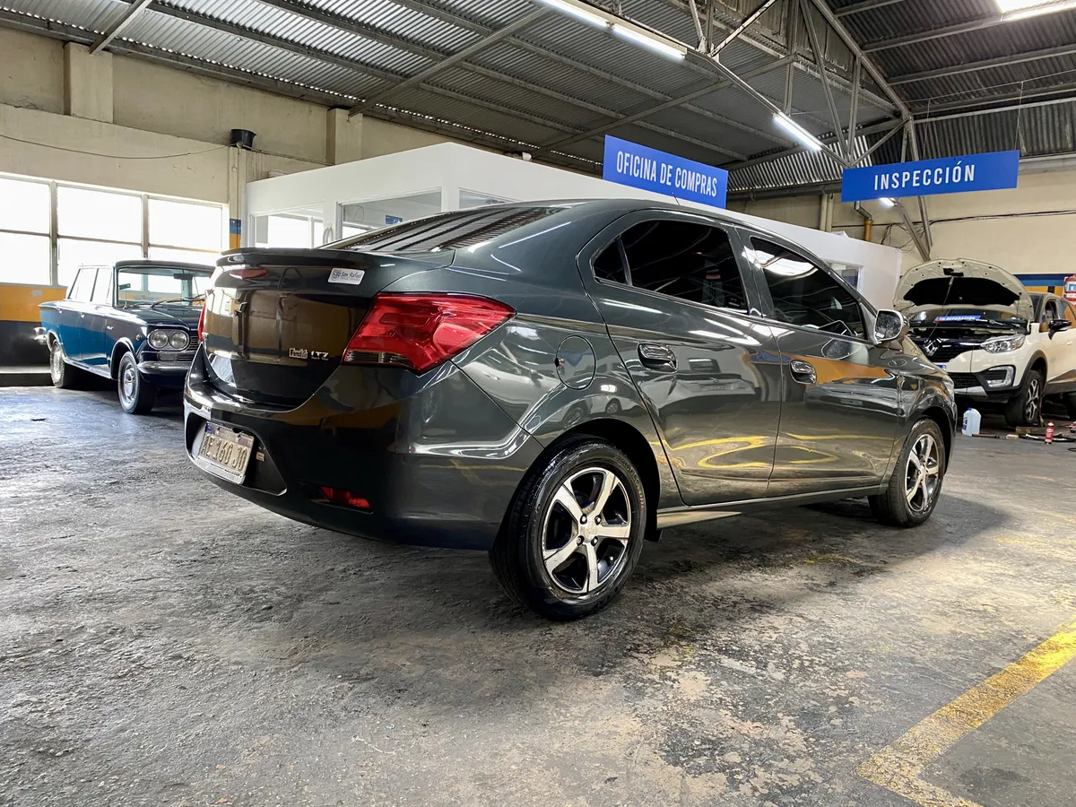 D_NQ_NP_2X_717700-MLA96857593611_102025-F