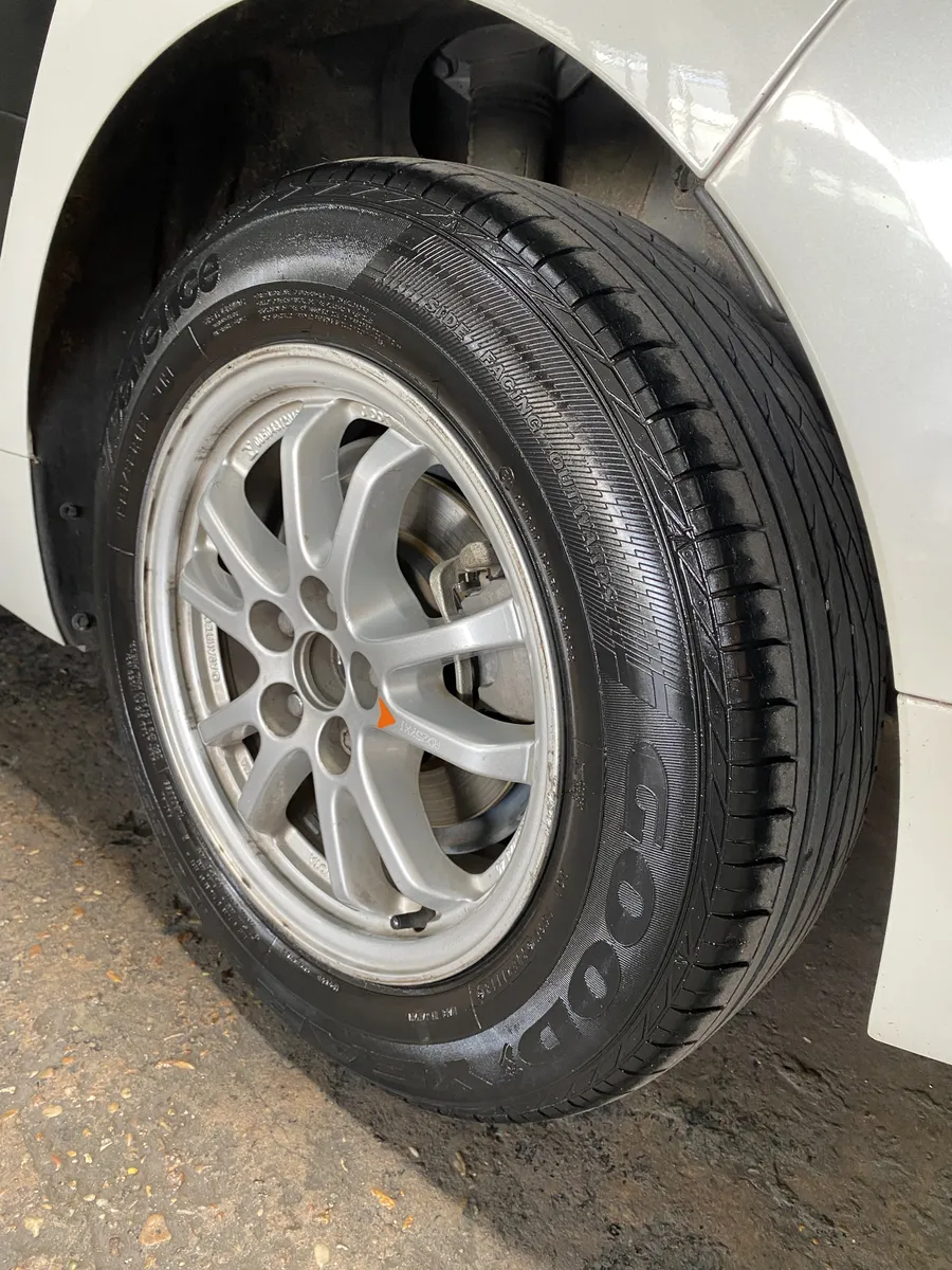 D_NQ_NP_2X_739319-MLA96191481558_102025-F