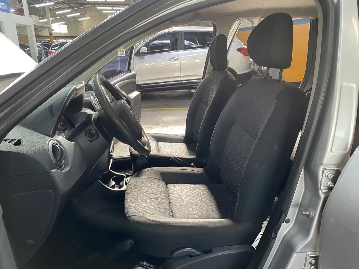 D_NQ_NP_2X_754848-MLA95390036148_102025-F