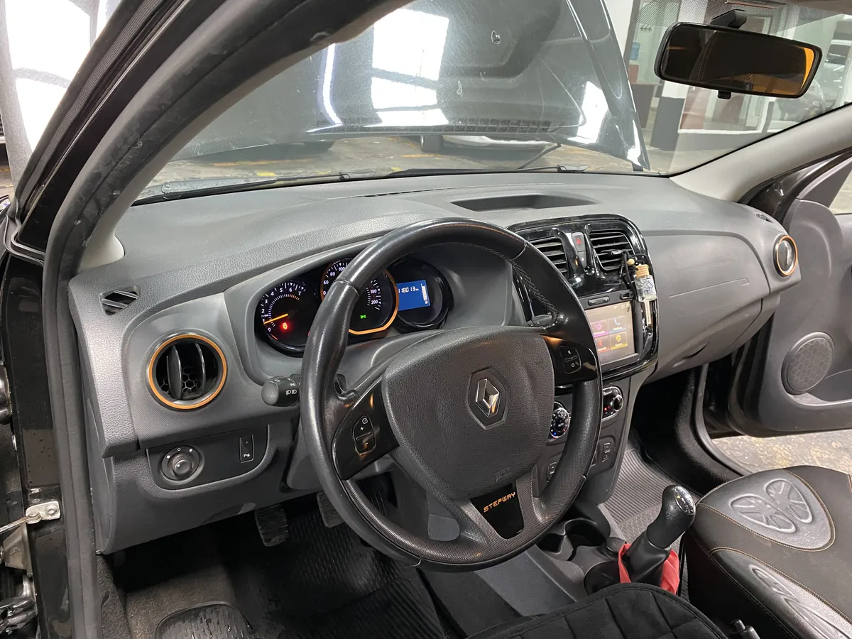 D_NQ_NP_2X_774943-MLA95801575972_102025-F