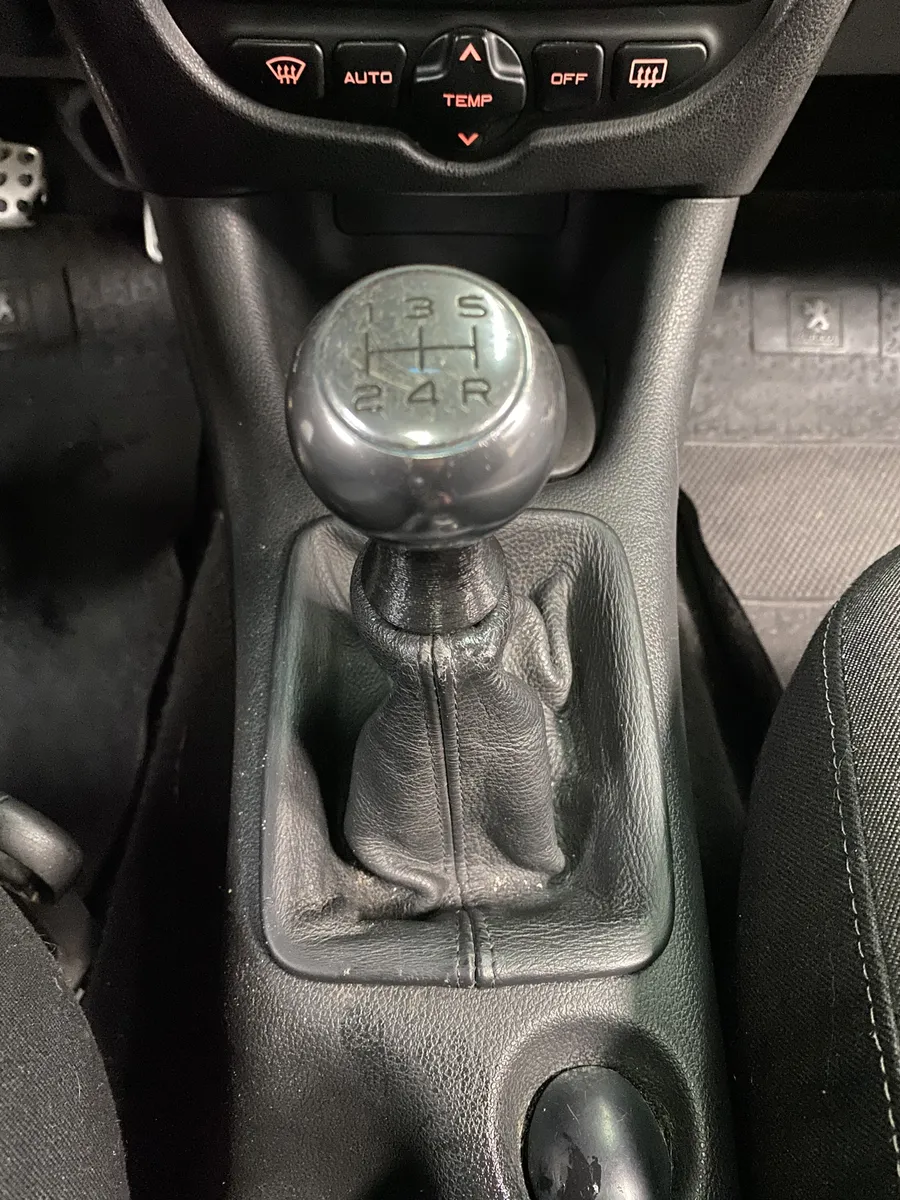 D_NQ_NP_2X_944881-MLA95959686682_102025-F