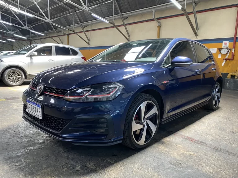 VOLKSWAGEN GOLF GTI DSG 2021