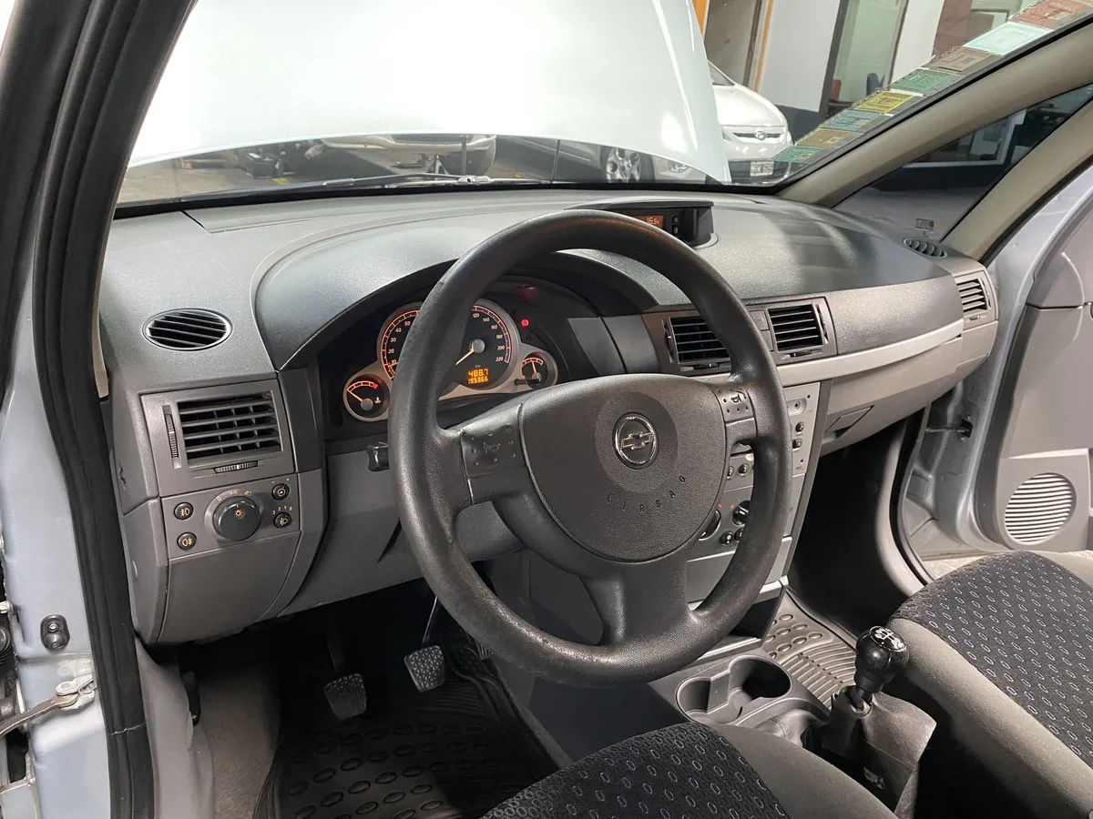 D_NQ_NP_2X_977414-MLA99230977639_112025-F