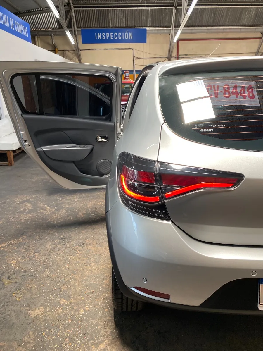 D_NQ_NP_2X_987130-MLA100858325617_122025-F