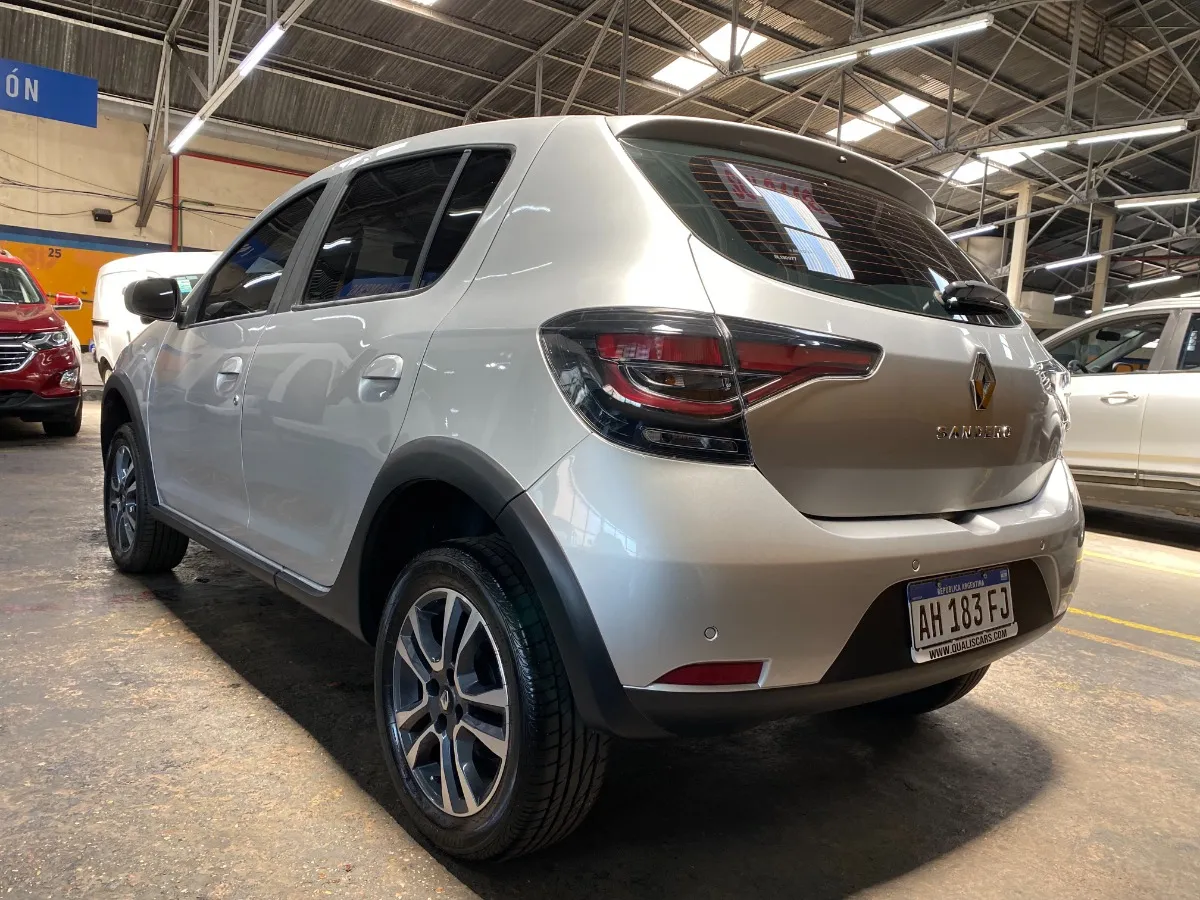 D_NQ_NP_2X_987428-MLA100857281445_122025-F