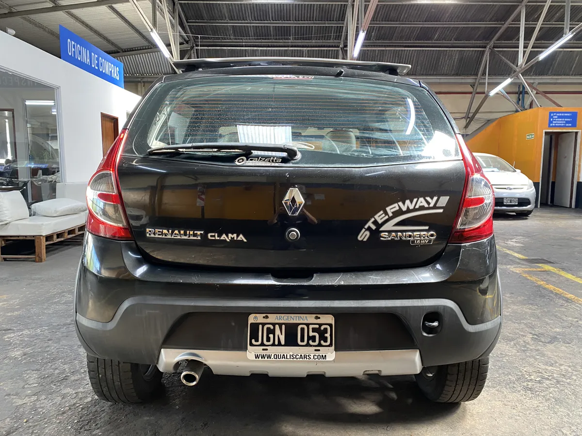 D_NQ_NP_2X_727190-MLA102268276094_122025-F