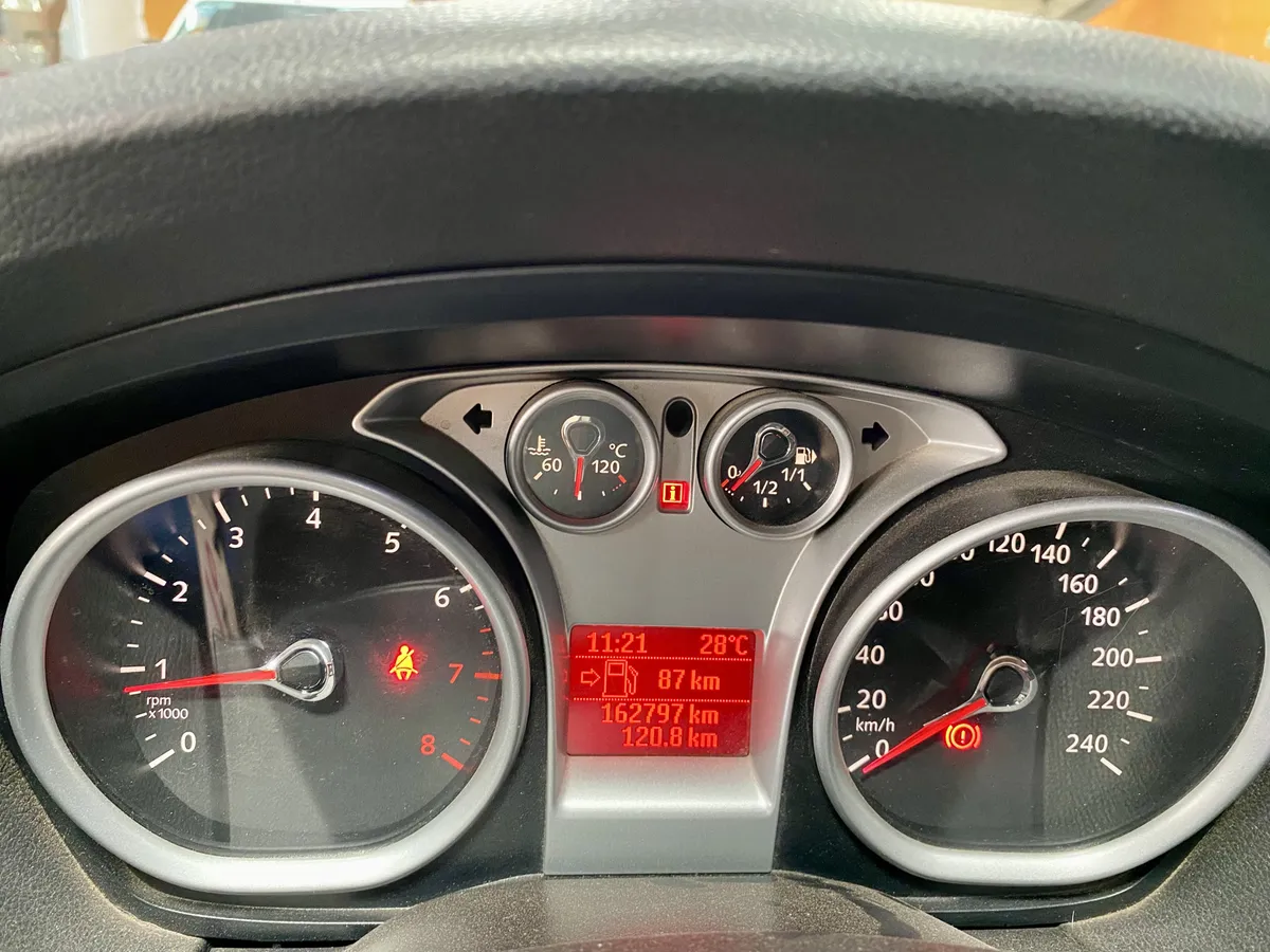 D_NQ_NP_2X_757562-MLA100943674050_122025-F