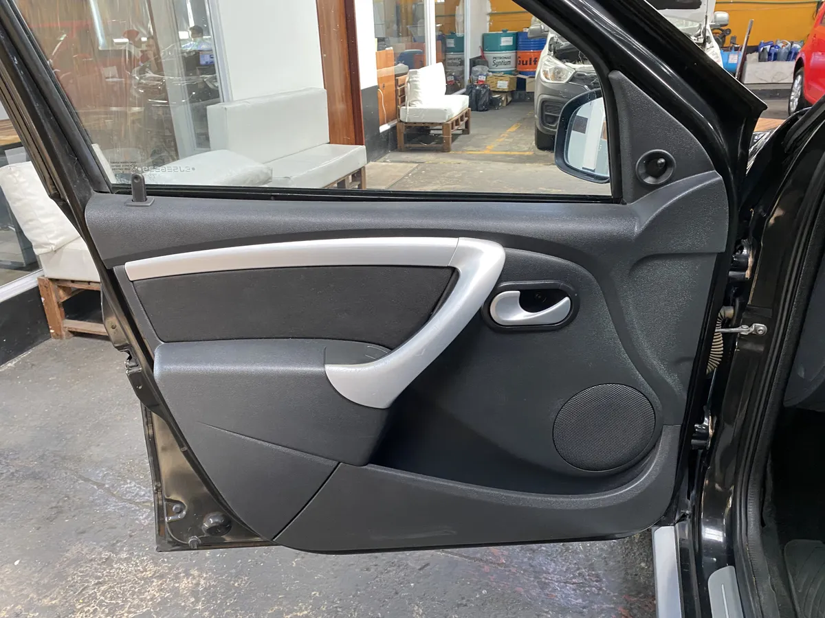 D_NQ_NP_2X_781031-MLA102775802663_122025-F