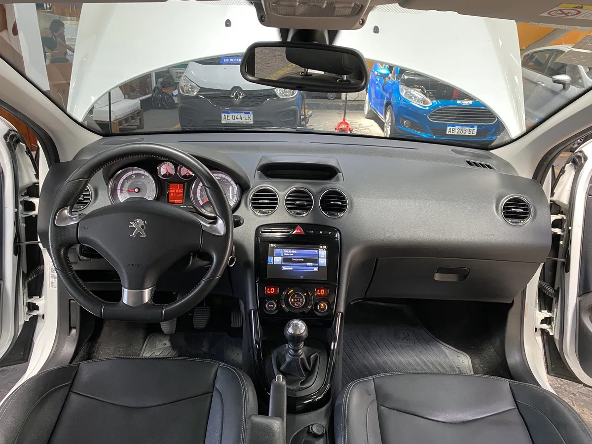 D_NQ_NP_2X_833351-MLA101192342234_122025-F