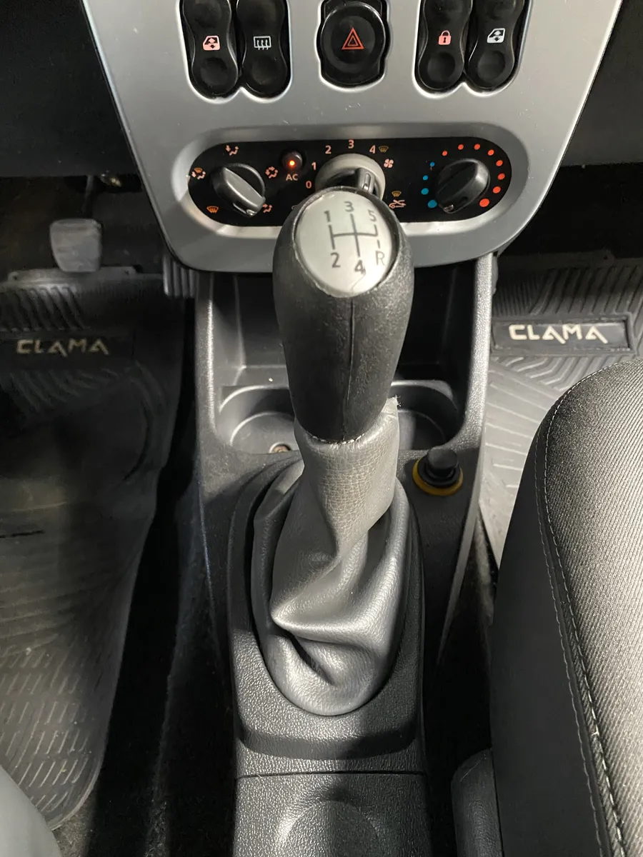 D_NQ_NP_2X_848423-MLA102775802665_122025-F