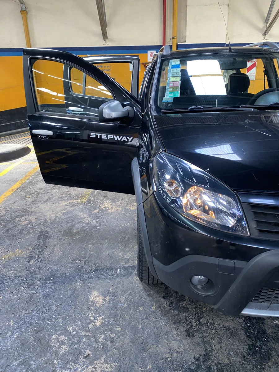 D_NQ_NP_2X_876405-MLA102775782785_122025-F