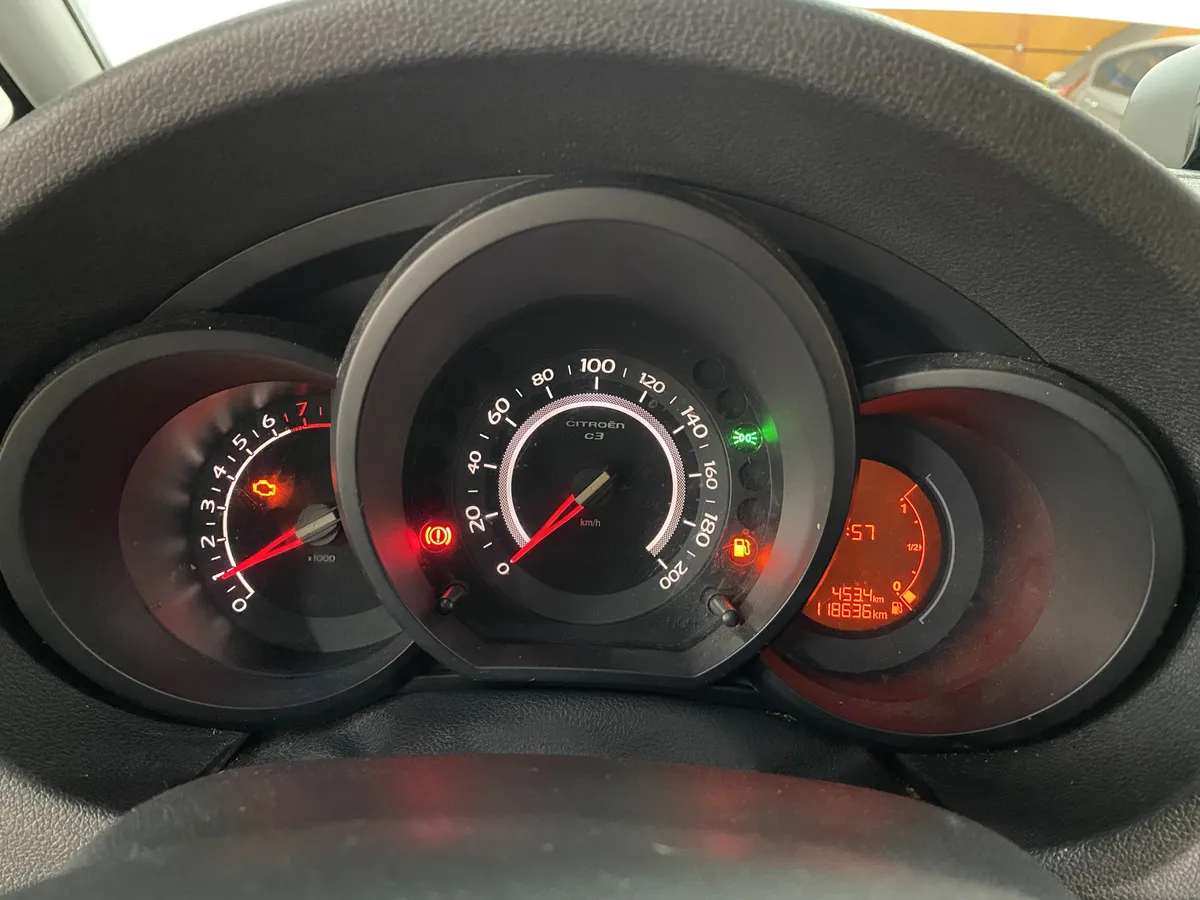 D_NQ_NP_2X_924193-MLA102753865950_122025-F