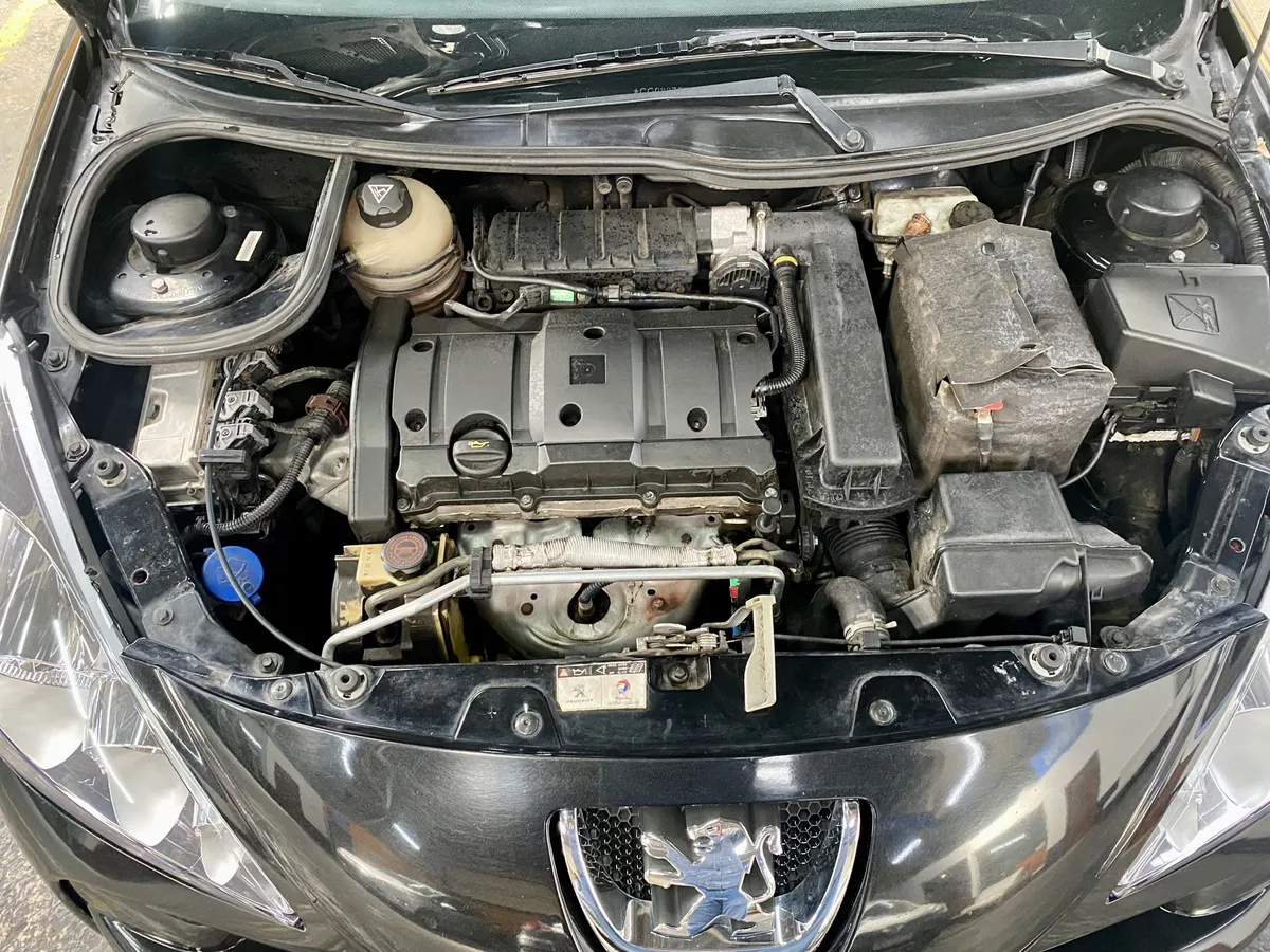 D_NQ_NP_2X_930445-MLA100699224184_122025-F