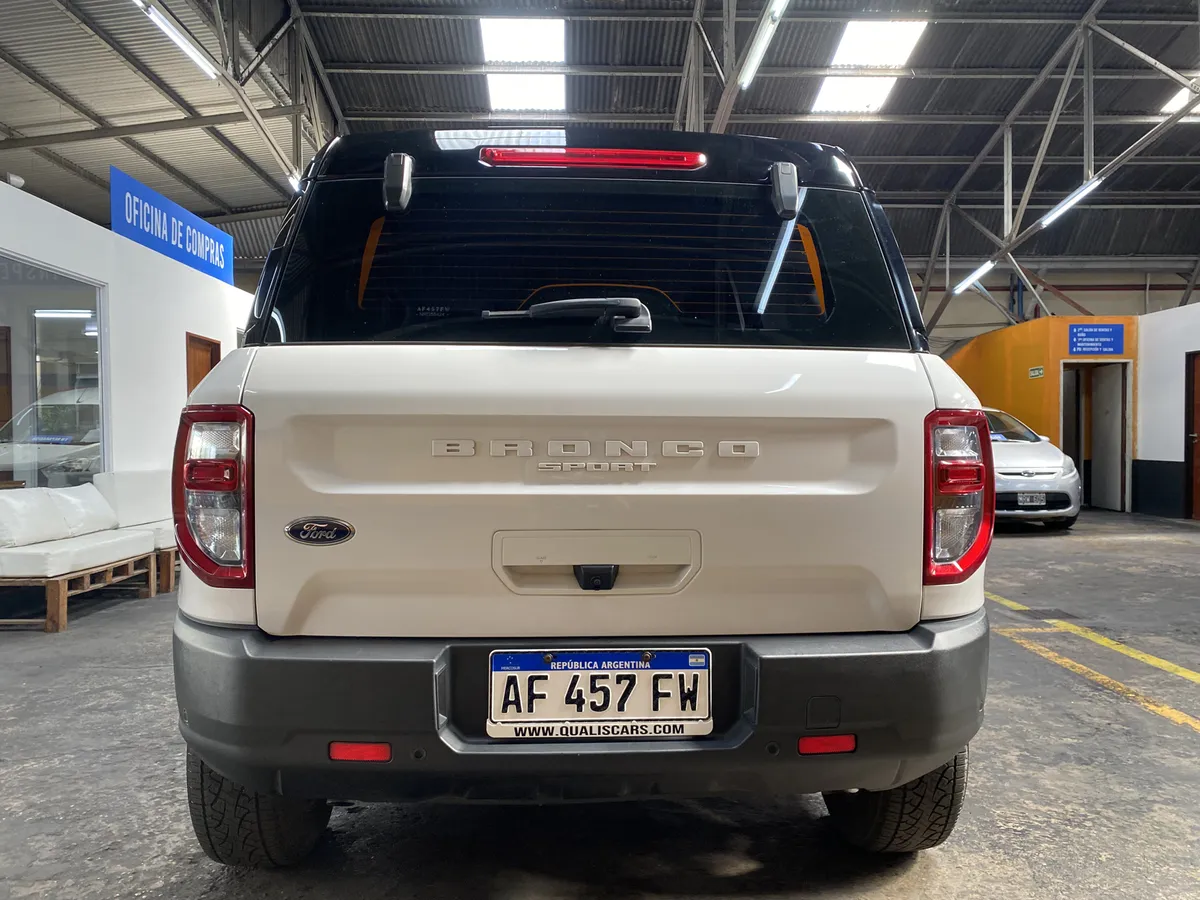 D_NQ_NP_2X_958744-MLA100514628091_122025-F