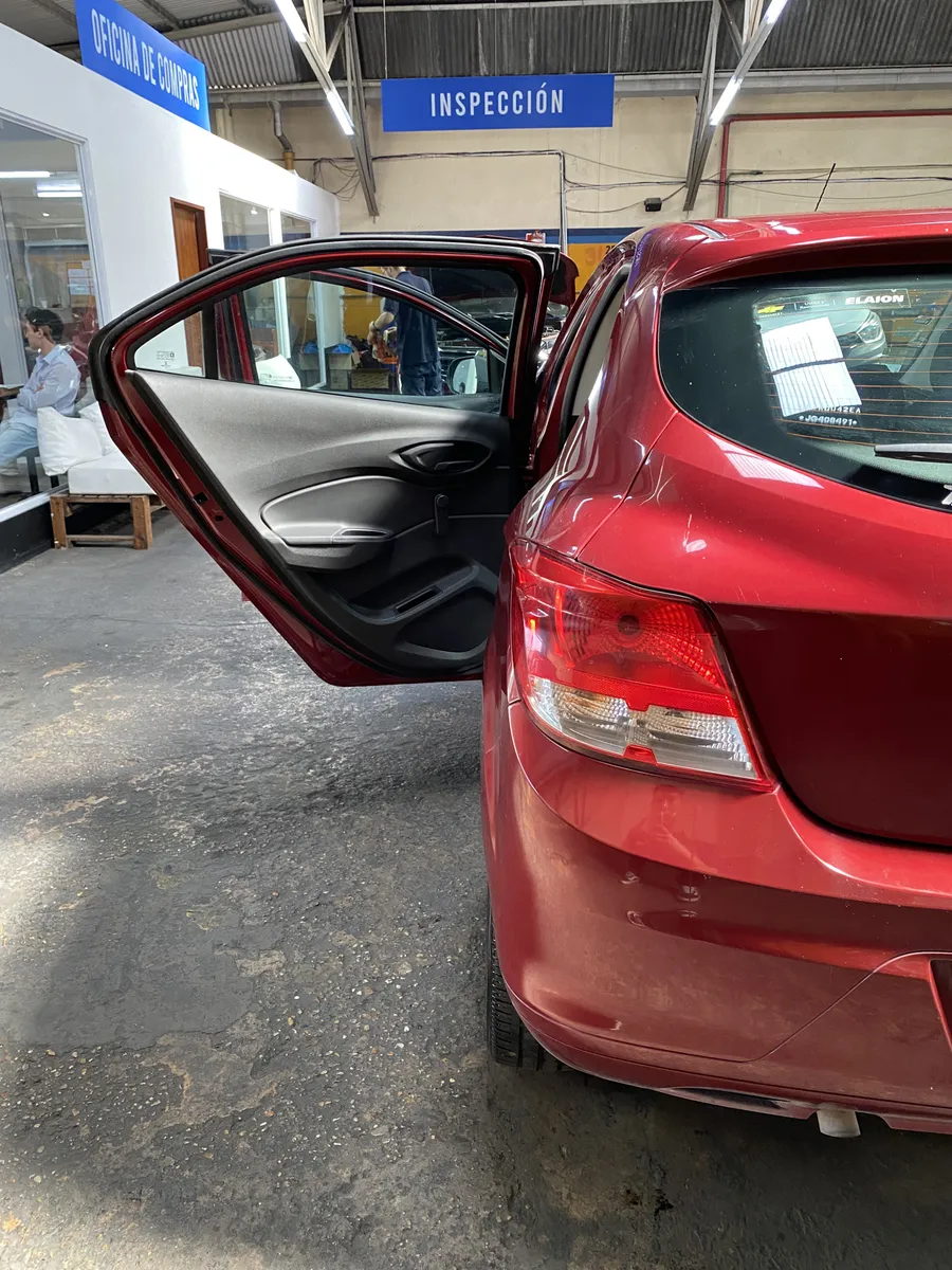 D_NQ_NP_2X_972585-MLA100362970348_122025-F