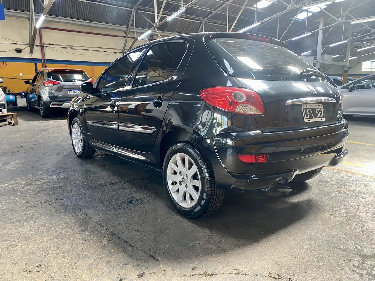 D_NQ_NP_2X_976185-MLA100699589486_122025-F